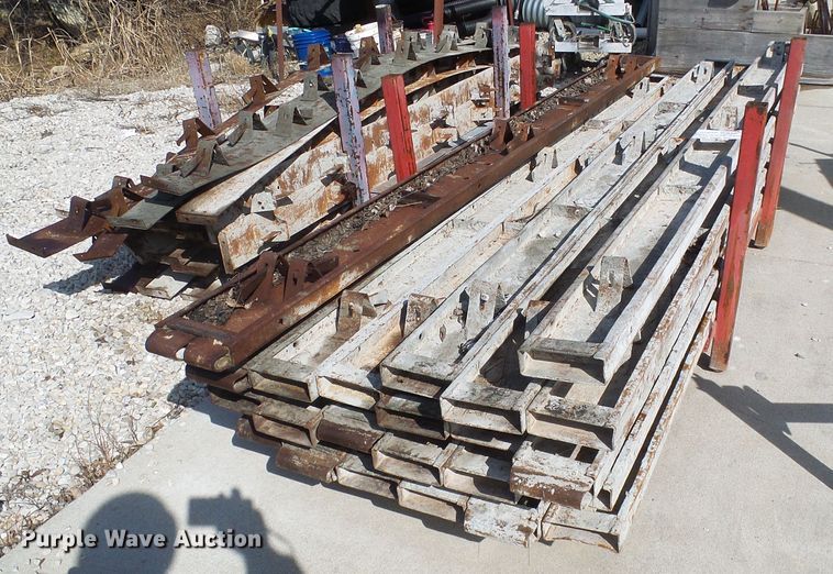 image for item DG5572 Concrete forms