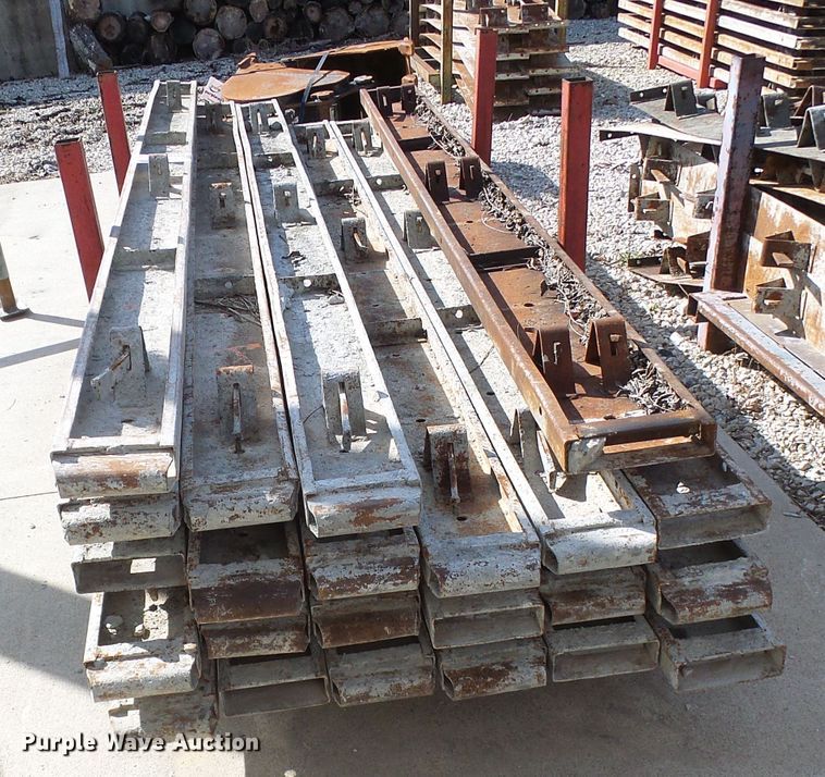 image for item DG5572 Concrete forms