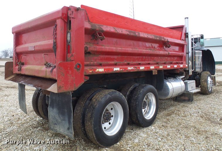 image for item DG5576 1996 Peterbilt 379 dump truck
