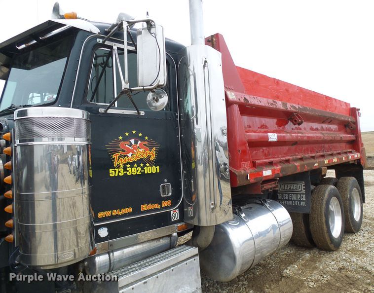 image for item DG5576 1996 Peterbilt 379 dump truck