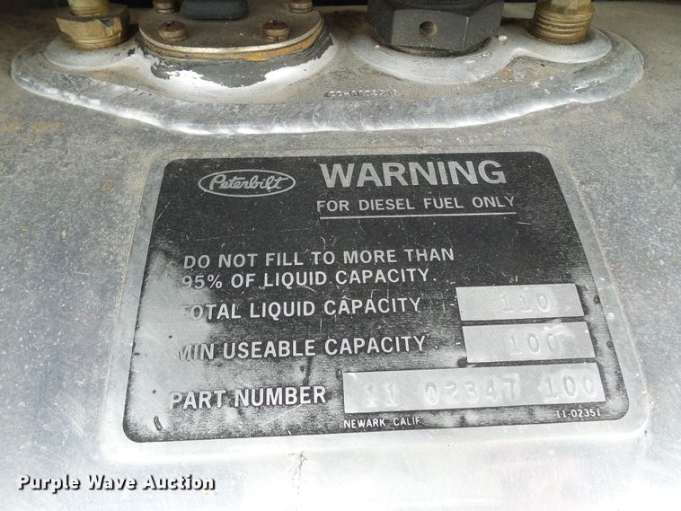 image for item DG5576 1996 Peterbilt 379 dump truck