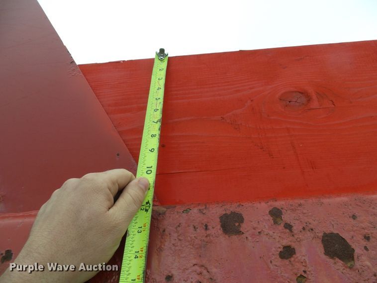 image for item DG5576 1996 Peterbilt 379 dump truck