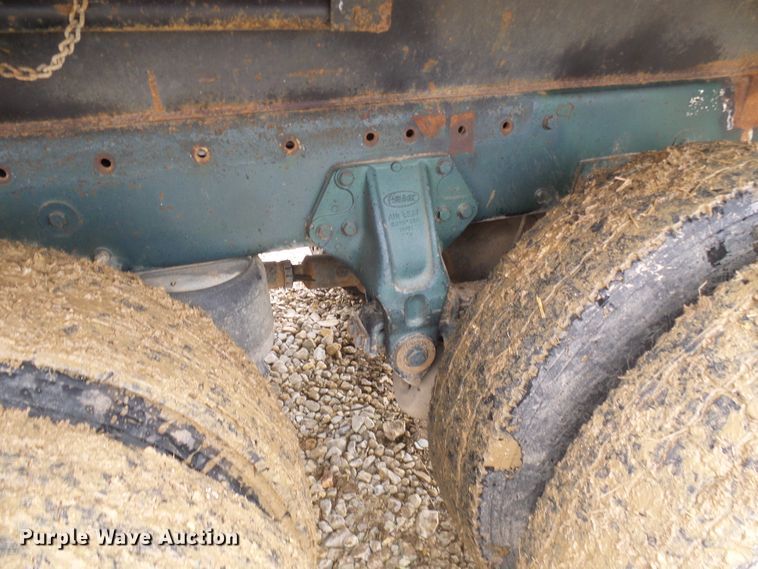 image for item DG5576 1996 Peterbilt 379 dump truck