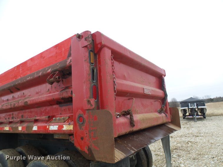 image for item DG5576 1996 Peterbilt 379 dump truck