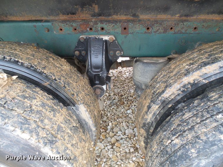 image for item DG5576 1996 Peterbilt 379 dump truck