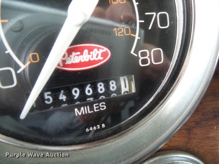 image for item DG5576 1996 Peterbilt 379 dump truck