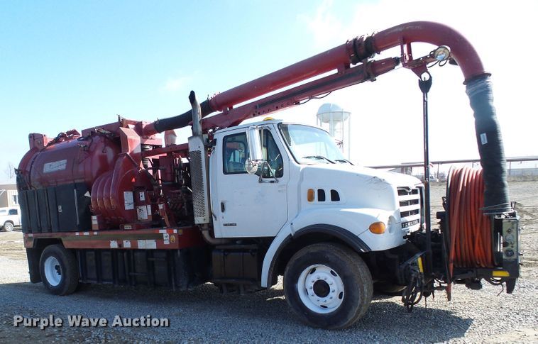 image for item DG5578 2004 Sterling L-Line sewer rodder truck