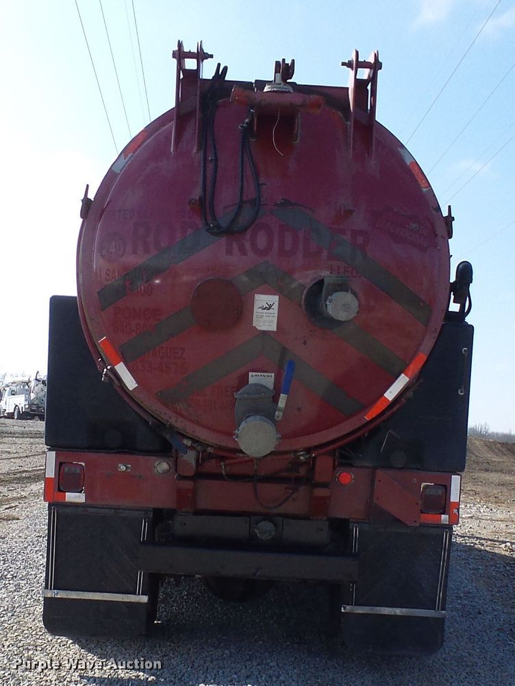 image for item DG5578 2004 Sterling L-Line sewer rodder truck