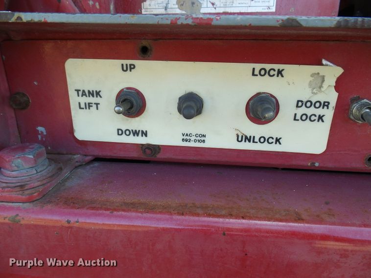 image for item DG5578 2004 Sterling L-Line sewer rodder truck