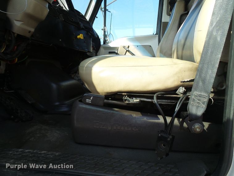 image for item DG5578 2004 Sterling L-Line sewer rodder truck