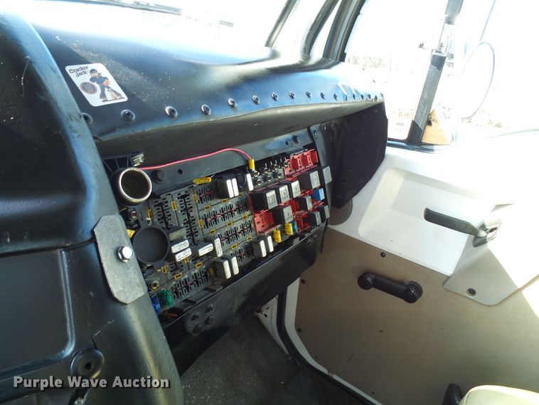 image for item DG5578 2004 Sterling L-Line sewer rodder truck