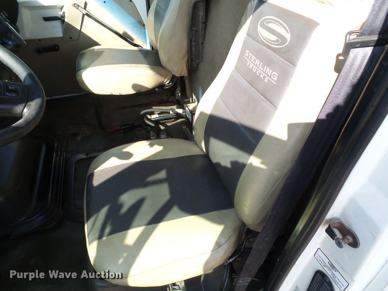 image for item DG5578 2004 Sterling L-Line sewer rodder truck