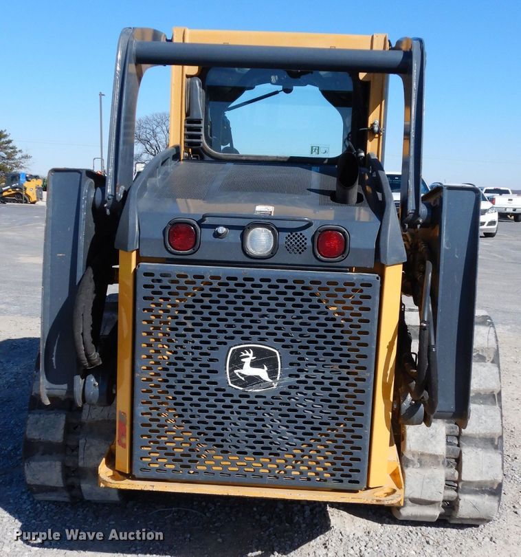 image for item DG6330 2011 John Deere 323D  tracked skid steer loader
