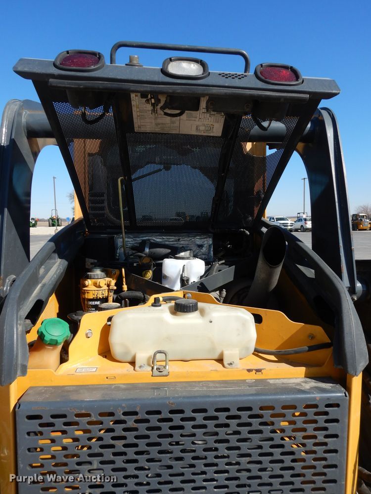 image for item DG6330 2011 John Deere 323D  tracked skid steer loader