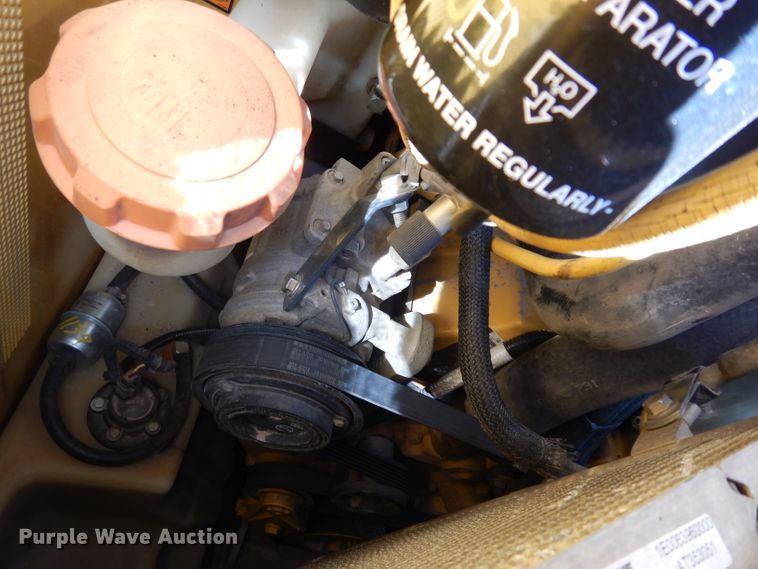 image for item DG6330 2011 John Deere 323D  tracked skid steer loader