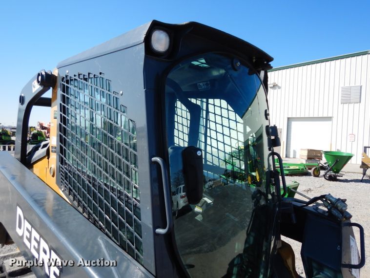 image for item DG6330 2011 John Deere 323D  tracked skid steer loader