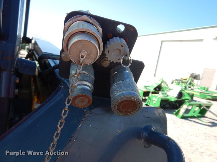 image for item DG6330 2011 John Deere 323D  tracked skid steer loader