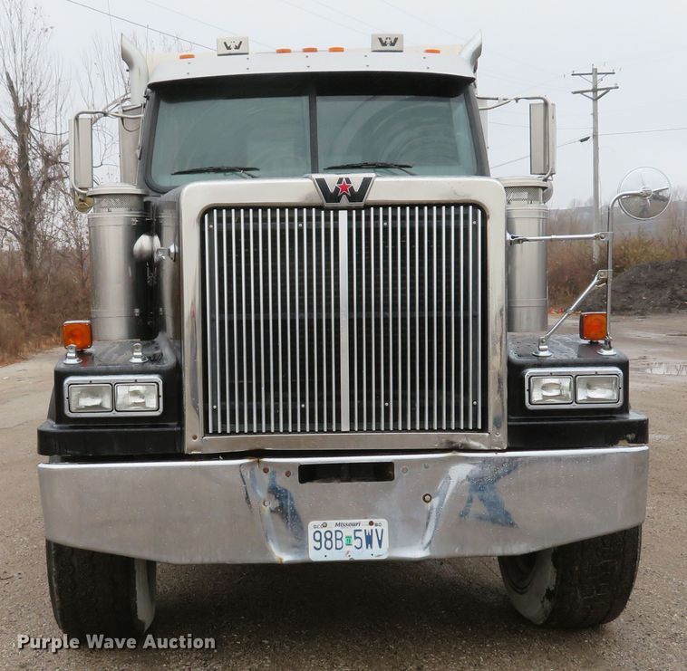 image for item DH1696 1999 Western Star 4964EX dump truck