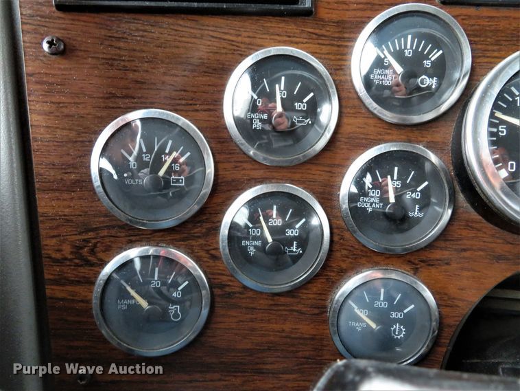 image for item DH1696 1999 Western Star 4964EX dump truck