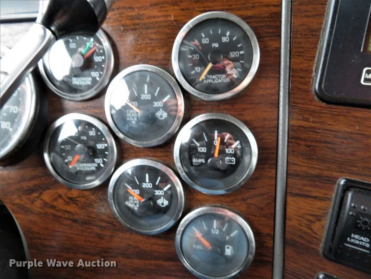 image for item DH1696 1999 Western Star 4964EX dump truck