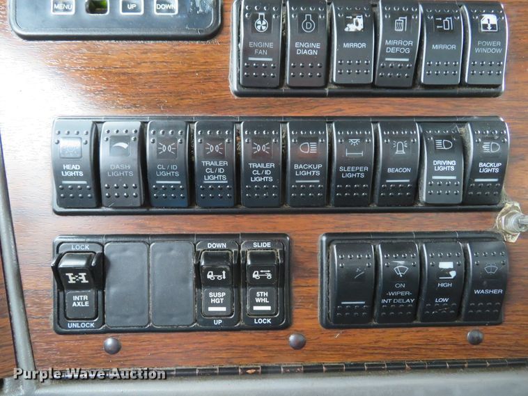 image for item DH1696 1999 Western Star 4964EX dump truck