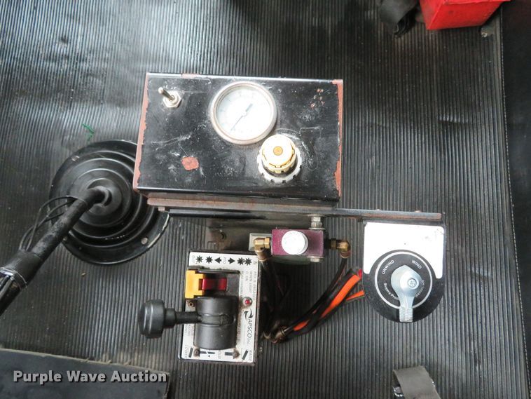 image for item DH1696 1999 Western Star 4964EX dump truck