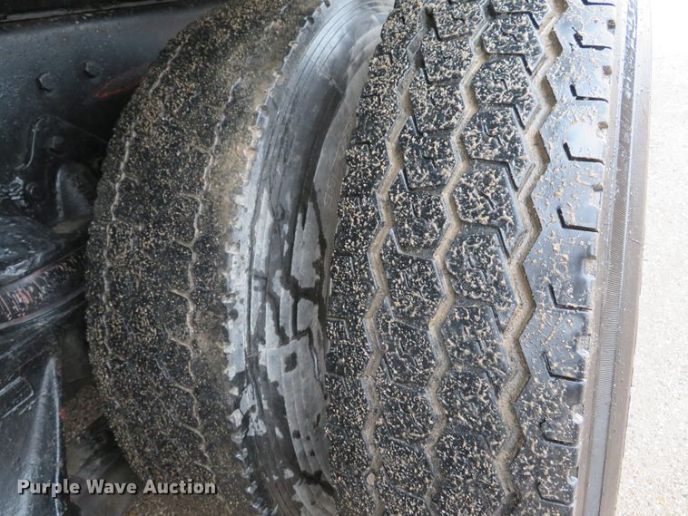 image for item DH1696 1999 Western Star 4964EX dump truck