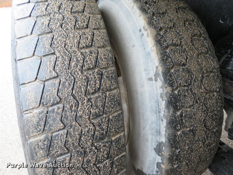 image for item DH1696 1999 Western Star 4964EX dump truck