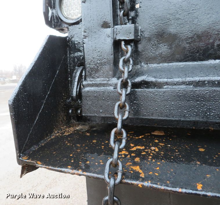 image for item DH1697 1992 Mack RD690S dump truck