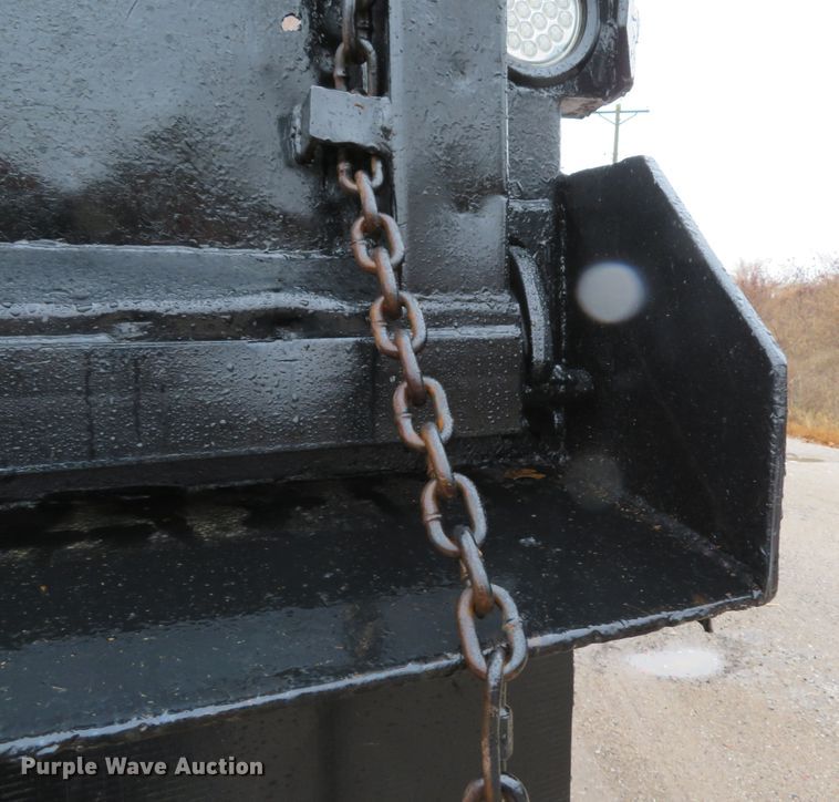 image for item DH1697 1992 Mack RD690S dump truck