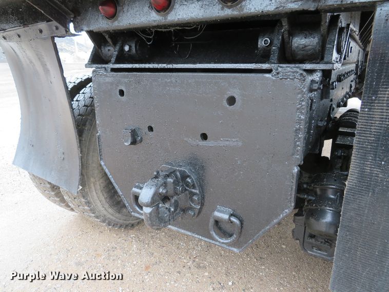 image for item DH1697 1992 Mack RD690S dump truck