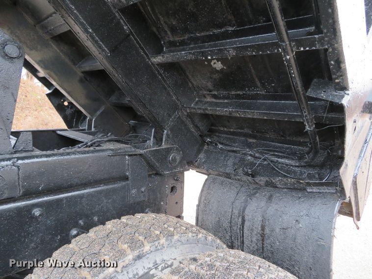 image for item DH1697 1992 Mack RD690S dump truck