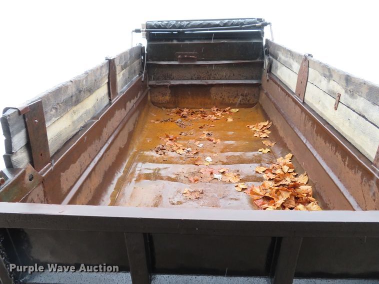 image for item DH1697 1992 Mack RD690S dump truck