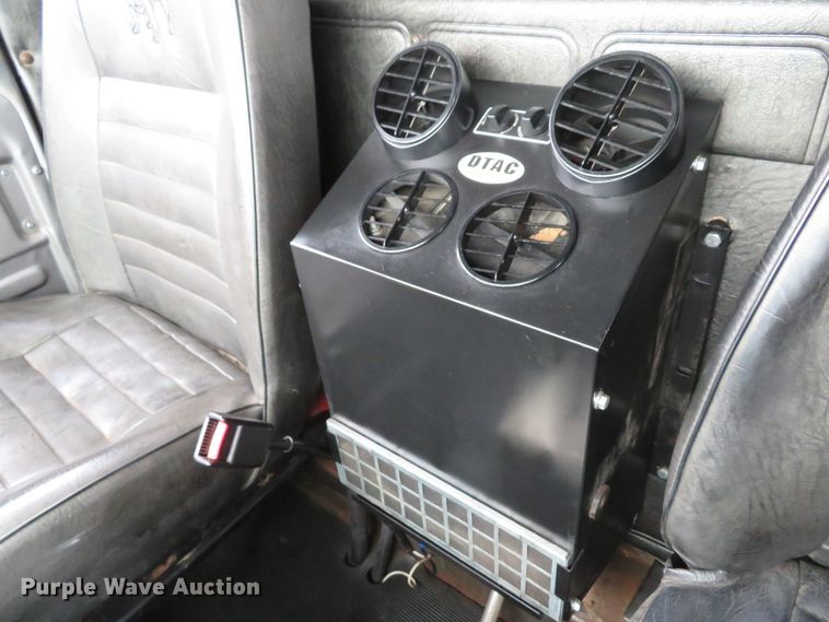 image for item DH1697 1992 Mack RD690S dump truck