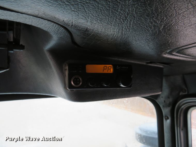 image for item DH1697 1992 Mack RD690S dump truck