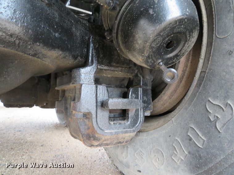 image for item DH1697 1992 Mack RD690S dump truck