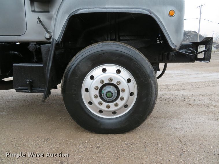 image for item DH1697 1992 Mack RD690S dump truck