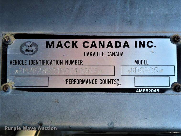 image for item DH1697 1992 Mack RD690S dump truck