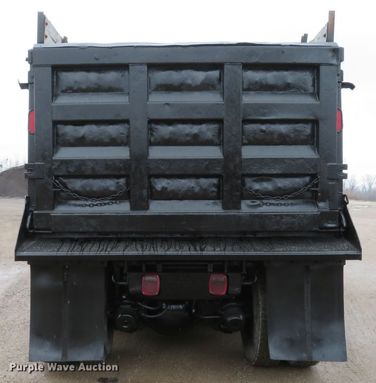 image for item DH1698 1998 Ford LT9000 dump truck