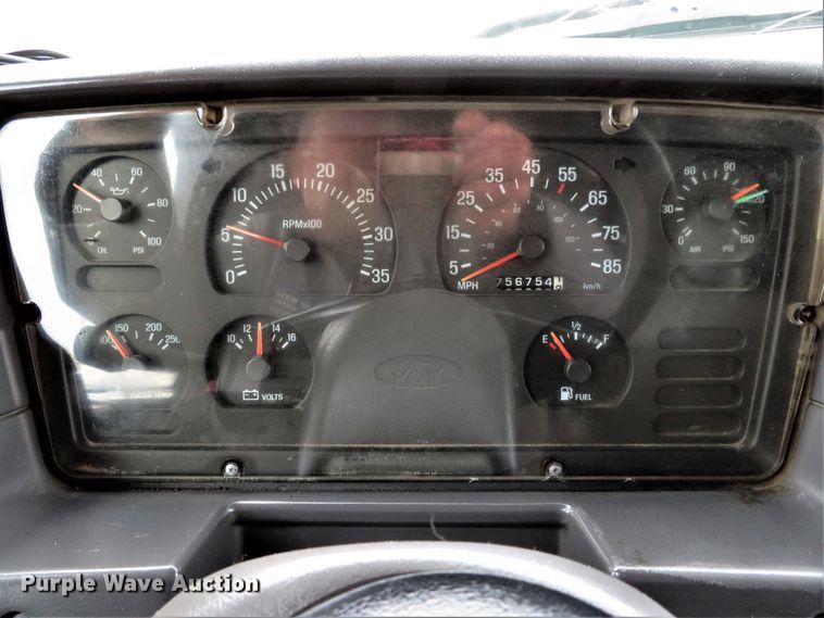 image for item DH1698 1998 Ford LT9000 dump truck