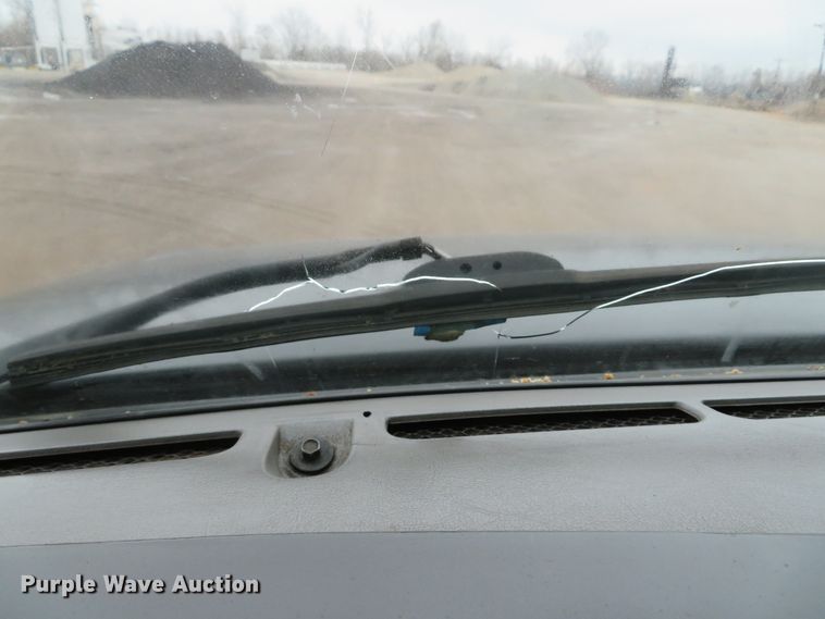 image for item DH1698 1998 Ford LT9000 dump truck