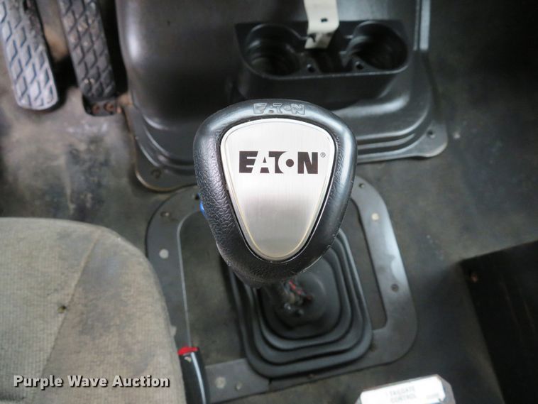 image for item DH1698 1998 Ford LT9000 dump truck