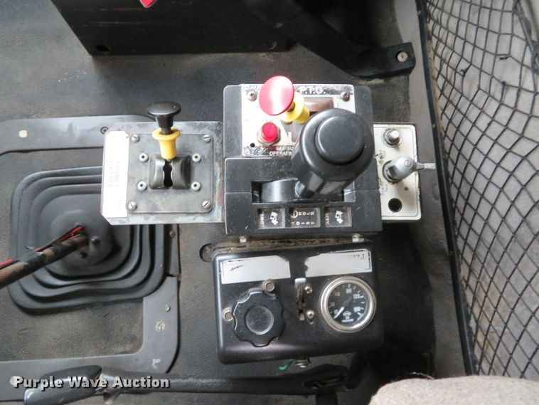 image for item DH1698 1998 Ford LT9000 dump truck