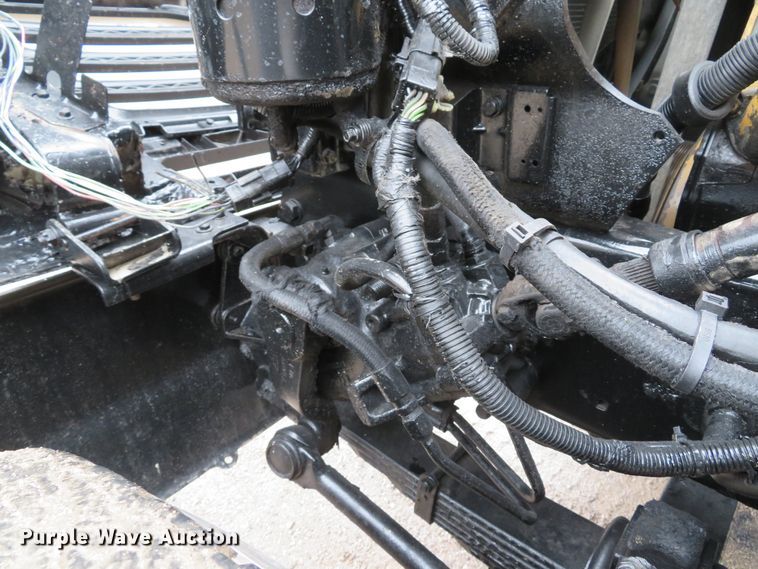 image for item DH1698 1998 Ford LT9000 dump truck