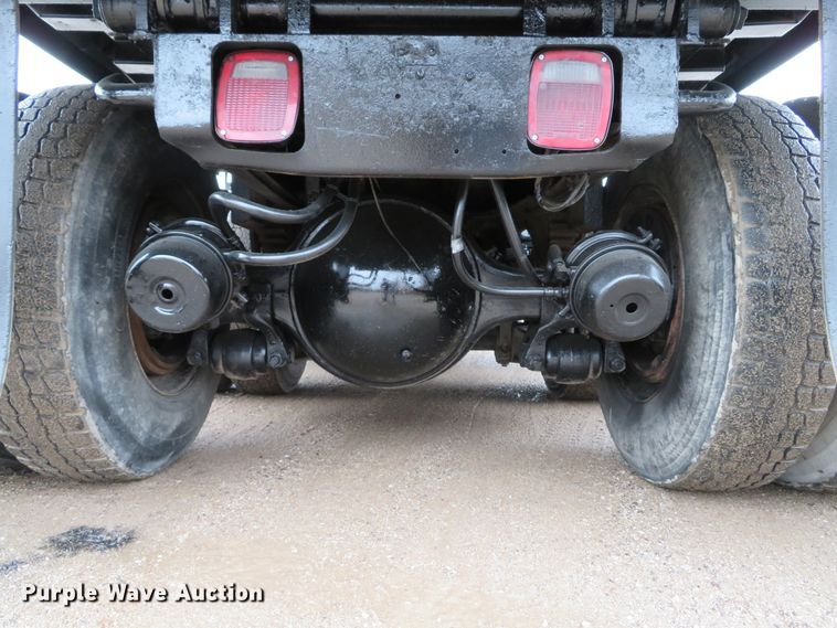 image for item DH1698 1998 Ford LT9000 dump truck