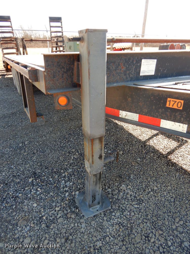 image for item DH4342 2009 Kaufman equipment trailer