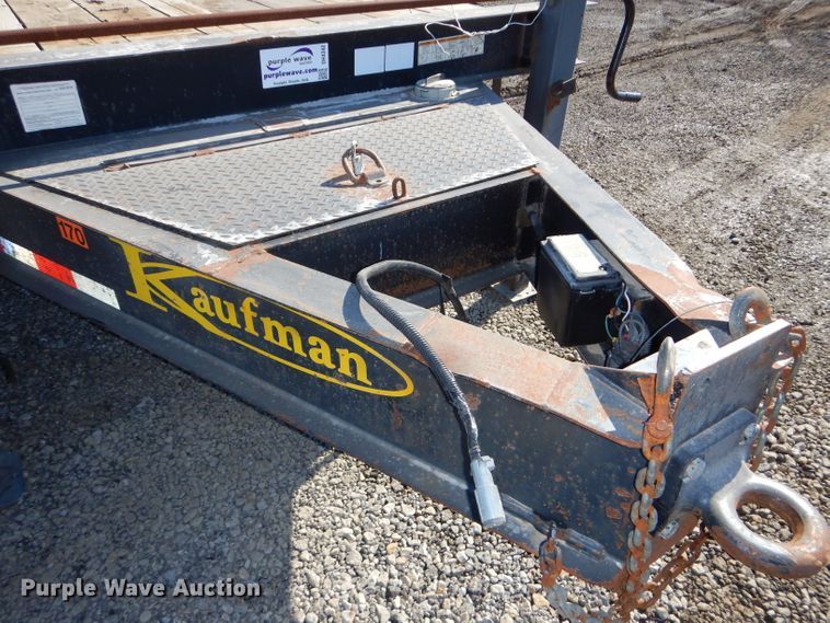 image for item DH4342 2009 Kaufman equipment trailer