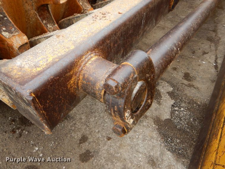 image for item DH4411 1991 Caterpillar 815B soil compactor