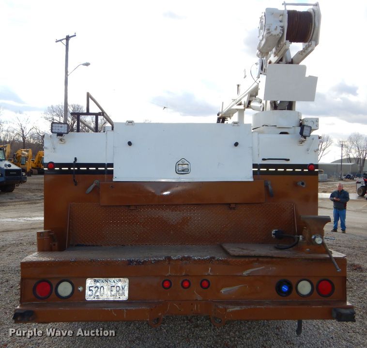 image for item DH4412 2004 Peterbilt 330 service truck with crane