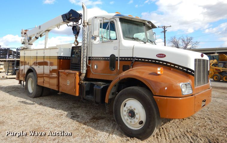 image for item DH4412 2004 Peterbilt 330 service truck with crane